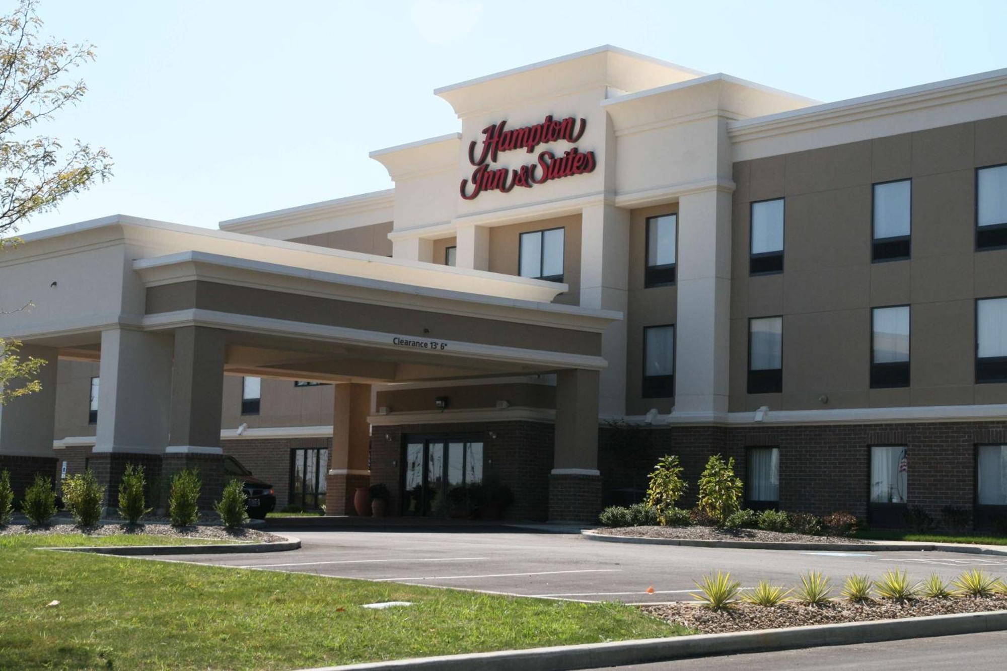 Hampton Inn & Suites New Castle, Pa Bagian luar foto