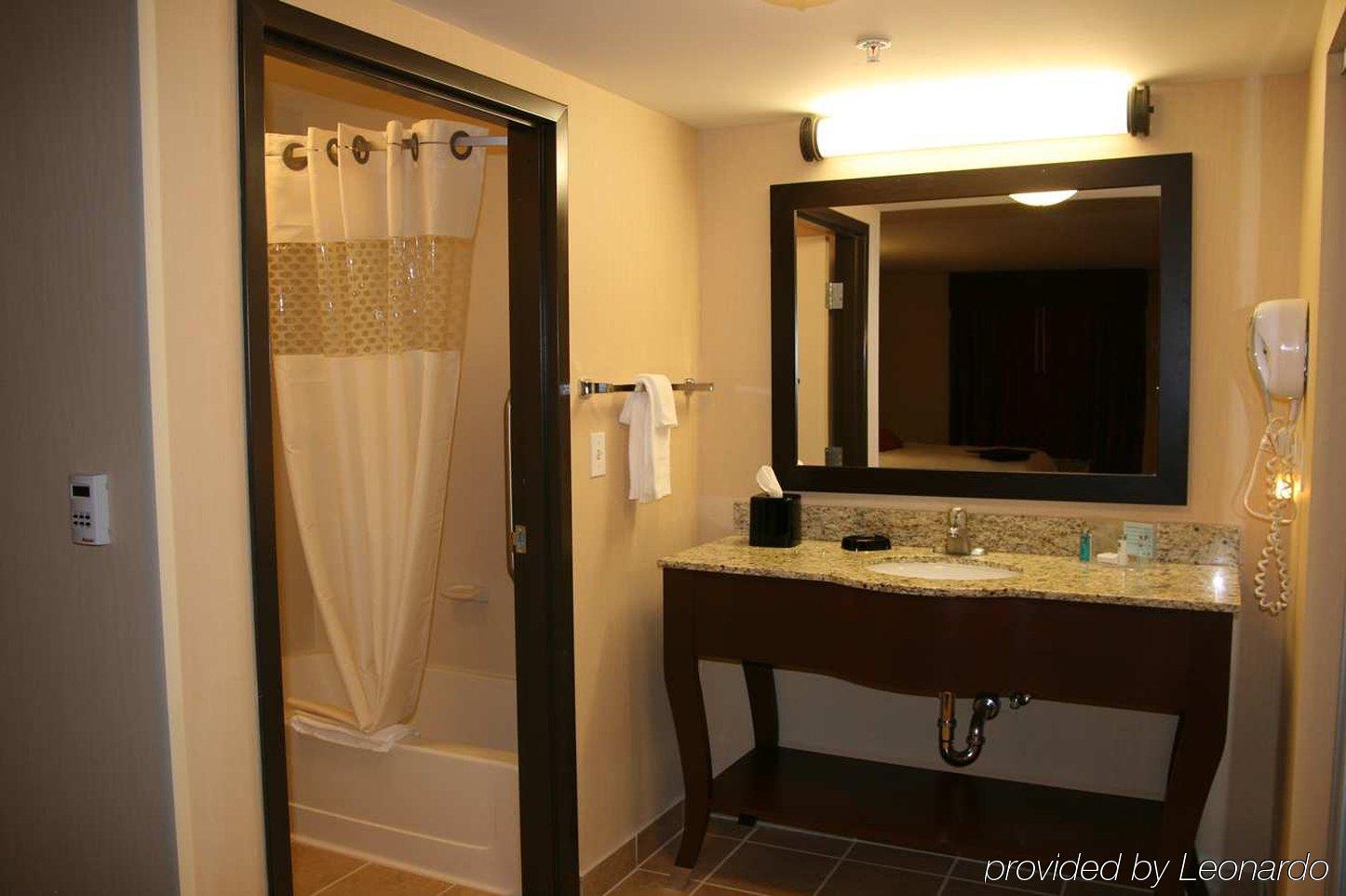 Hampton Inn & Suites New Castle, Pa Ruang foto