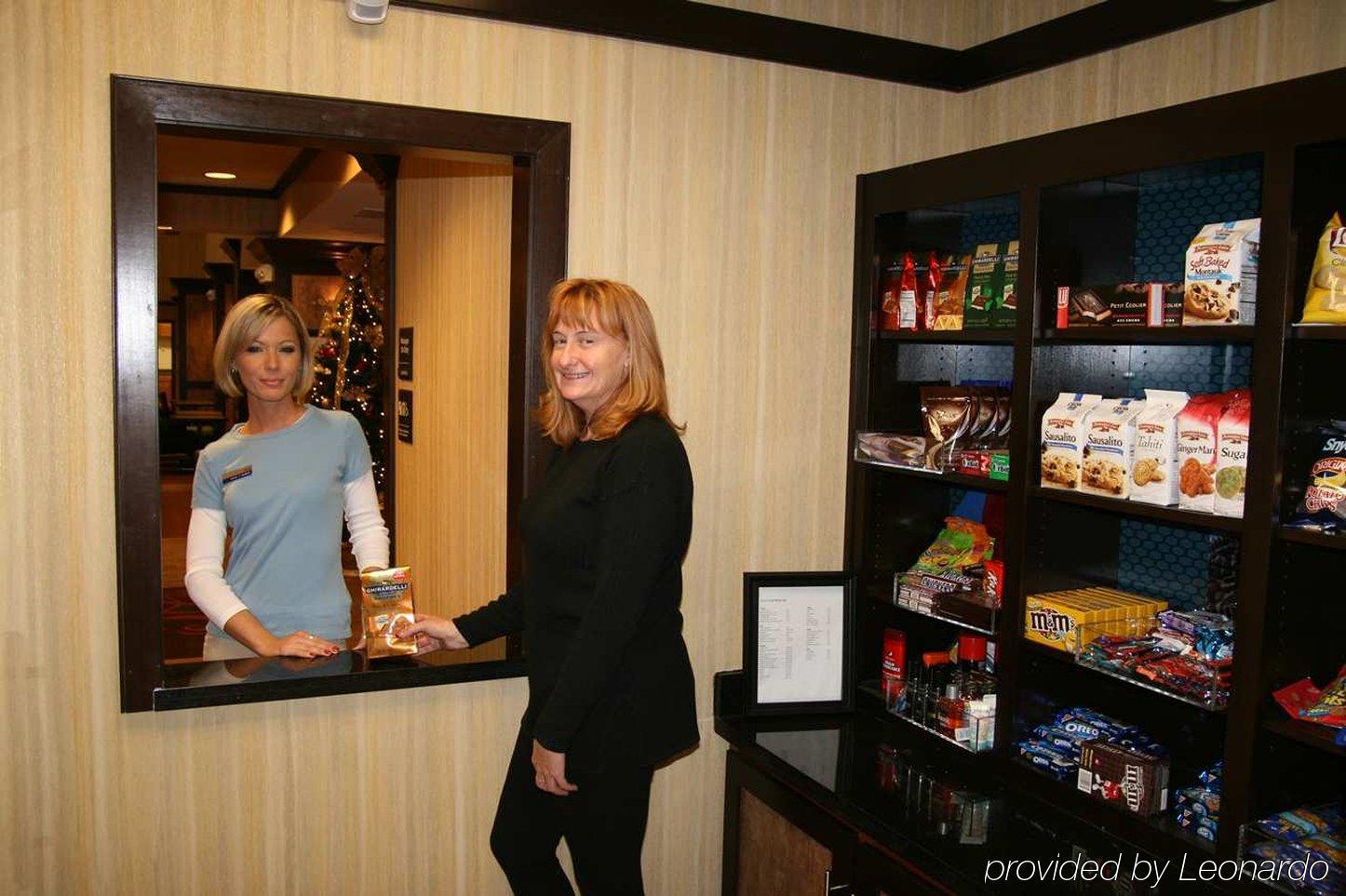 Hampton Inn & Suites New Castle, Pa Restoran foto